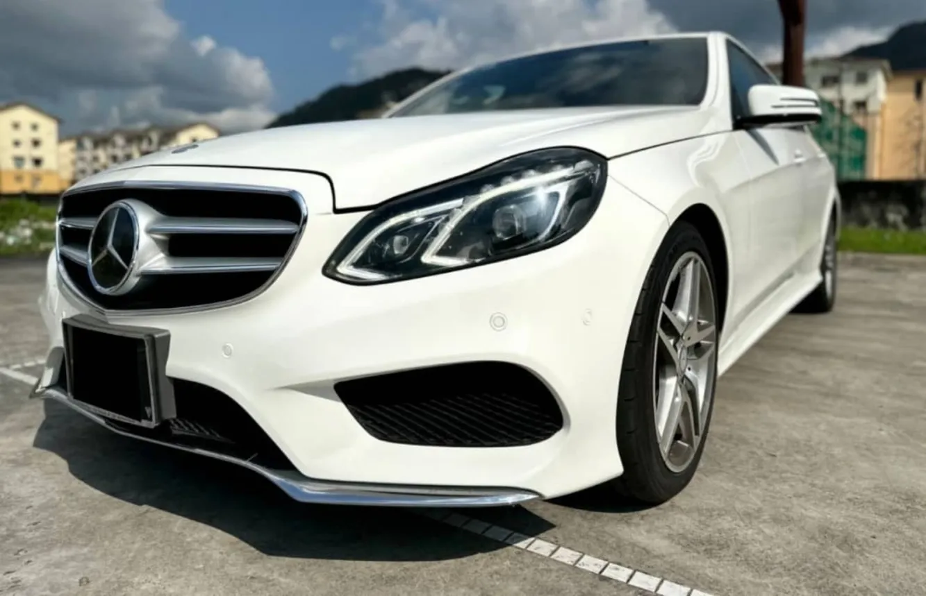 مرسدس بنز E250 4Matic 2.0L سفید 2025