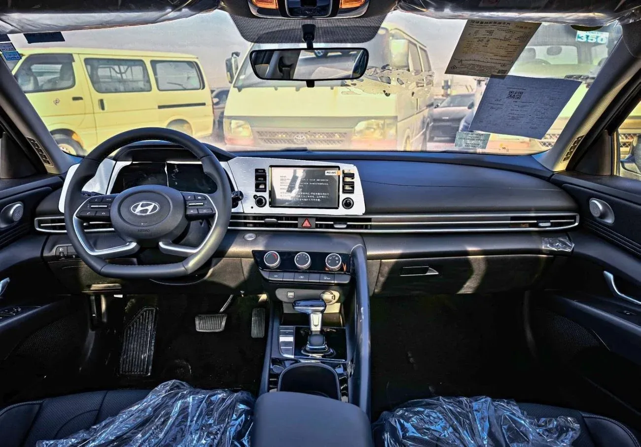 هیوندای الانترا 1.5L فول آپشن 2025 مشکی