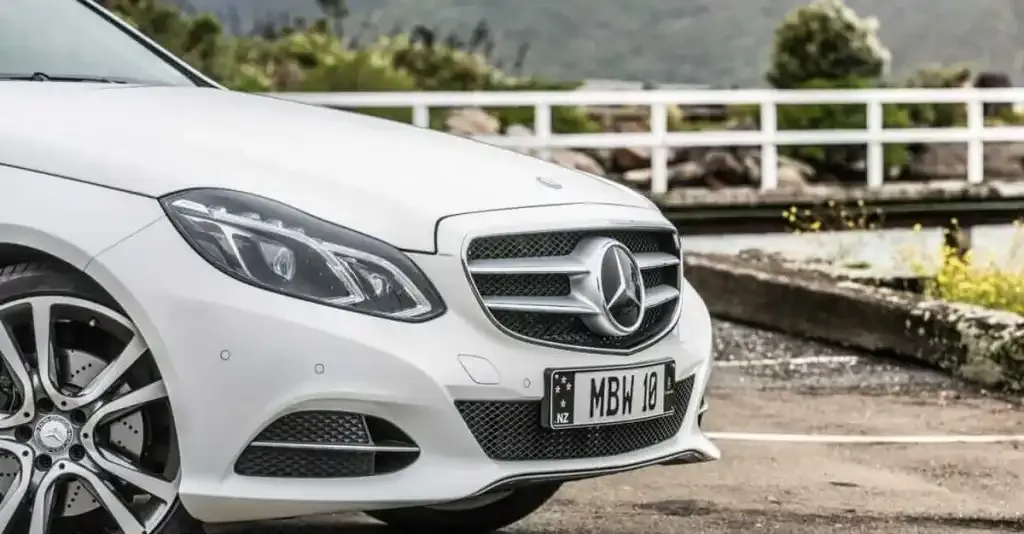 مرسدس بنز E250 4Matic 2.0L سفید 2025