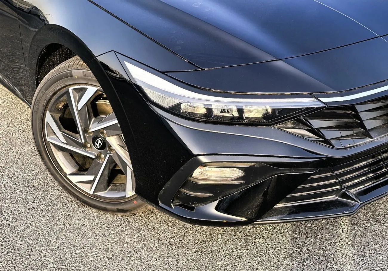 هیوندای الانترا 1.5L فول آپشن 2025 مشکی